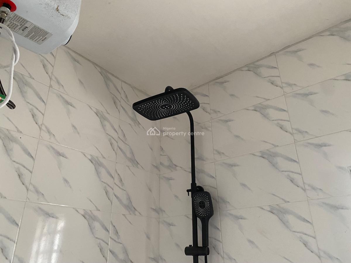 Luxury 2bedrooms Flat, Around Nnpc, Badore, Ajah, Lagos, Flat / Apartment for Rent