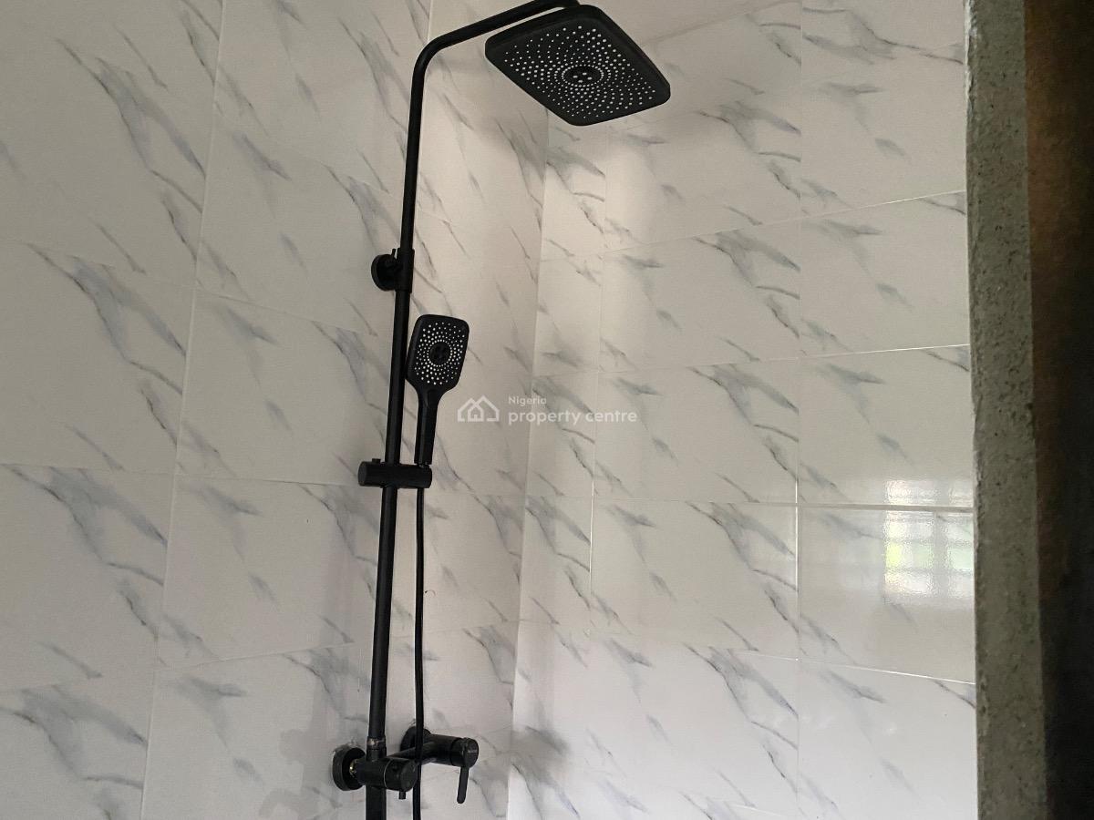 Luxury 2bedrooms Flat, Around Nnpc, Badore, Ajah, Lagos, Flat / Apartment for Rent