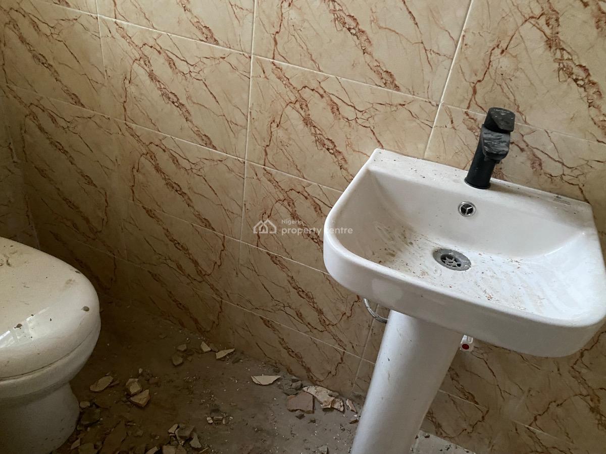 Luxury 2bedrooms Flat, Around Nnpc, Badore, Ajah, Lagos, Flat / Apartment for Rent