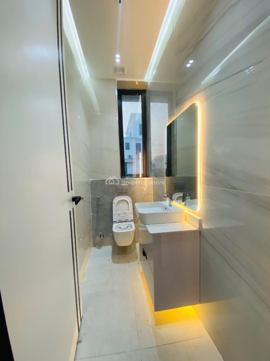 Contemporary 5 Bedroom Penthouse Duplex with Swimming Pool and Bq, Cowrie Creek, Ikate, Lekki, Lagos, Semi-detached Duplex for Sale