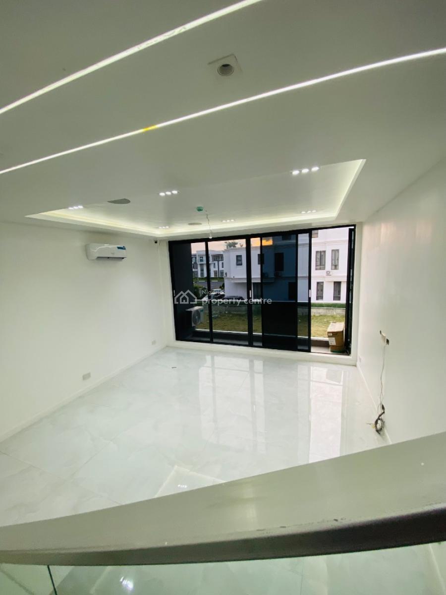 Contemporary 5 Bedroom Penthouse Duplex with Swimming Pool and Bq, Cowrie Creek, Ikate, Lekki, Lagos, Semi-detached Duplex for Sale