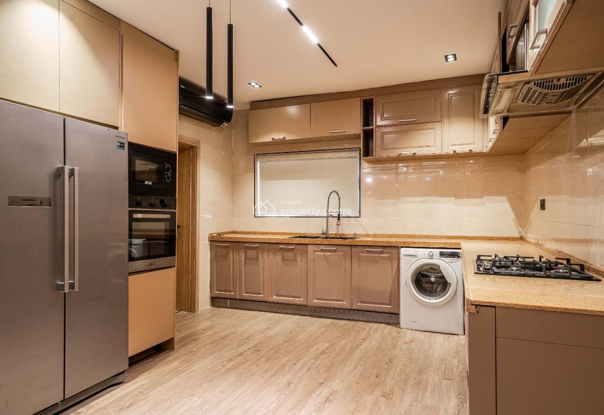 Luxurious 3 Bedroom Apartment, Banana Island Road, Ikoyi, Lagos, Flat / Apartment Short Let