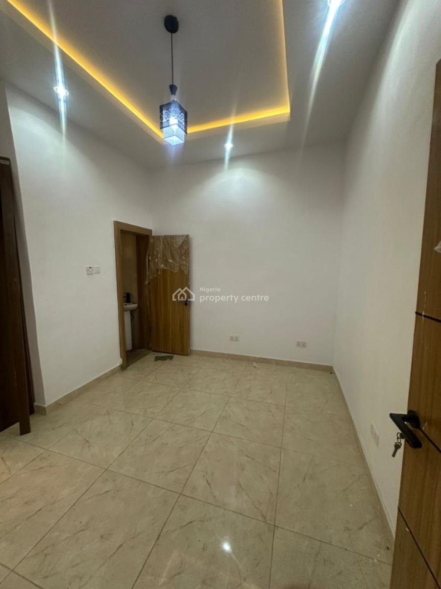 Spacious One-room Shared Apartment, Idado Estate, Lekki Phase 2, Lekki, Lagos, Self Contain (single Rooms) for Rent