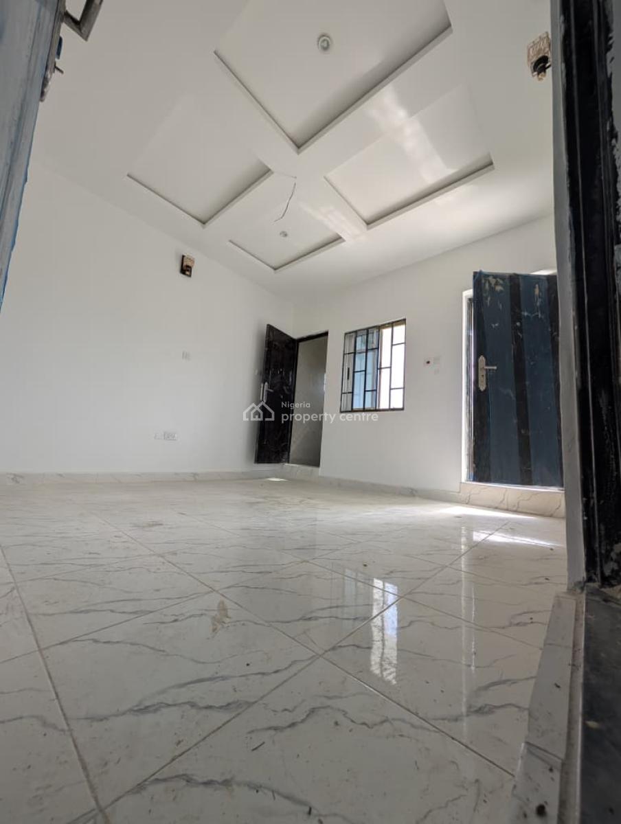Brand New Standard One (1) Bedroom Flat, Off Ring Road 3, Uyo, Akwa Ibom, House for Rent