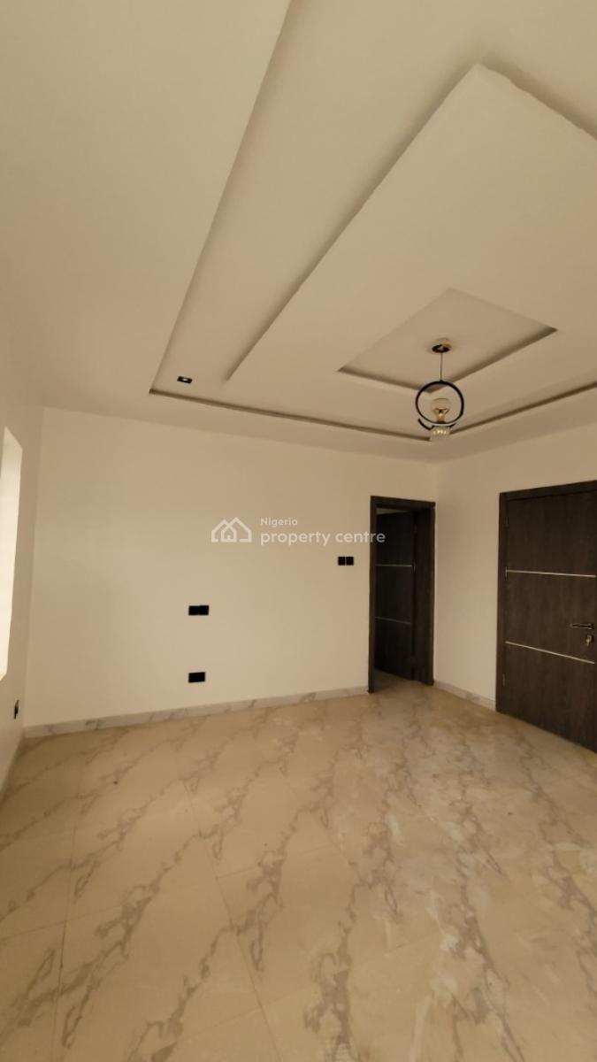 a Well-finished 4-bedroom Fully Detached Duplex with a Basement Garage, Palm Garden Estate, Oluyole Estate, Ibadan, Oyo, Detached Duplex for Sale