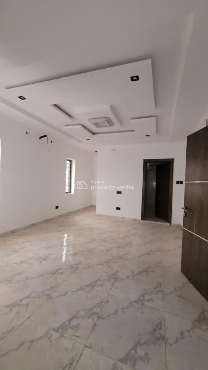 a Well-finished 4-bedroom Fully Detached Duplex with a Basement Garage, Palm Garden Estate, Oluyole Estate, Ibadan, Oyo, Detached Duplex for Sale