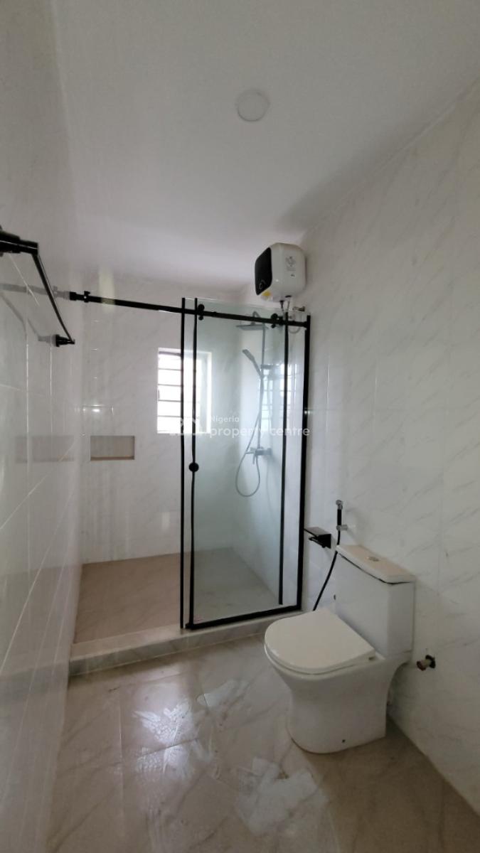 a Well-finished 4-bedroom Fully Detached Duplex with a Basement Garage, Palm Garden Estate, Oluyole Estate, Ibadan, Oyo, Detached Duplex for Sale