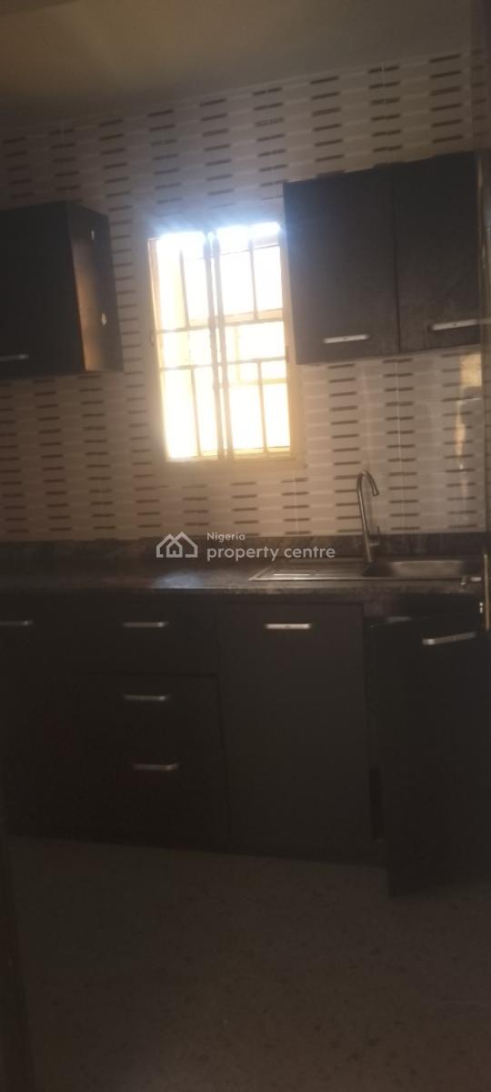 Luxury 2-bedroom En-suite Apartment in Prime Location, Berger, Arepo Ojodu, Ojodu Berger, Ojodu, Lagos, Flat / Apartment for Rent