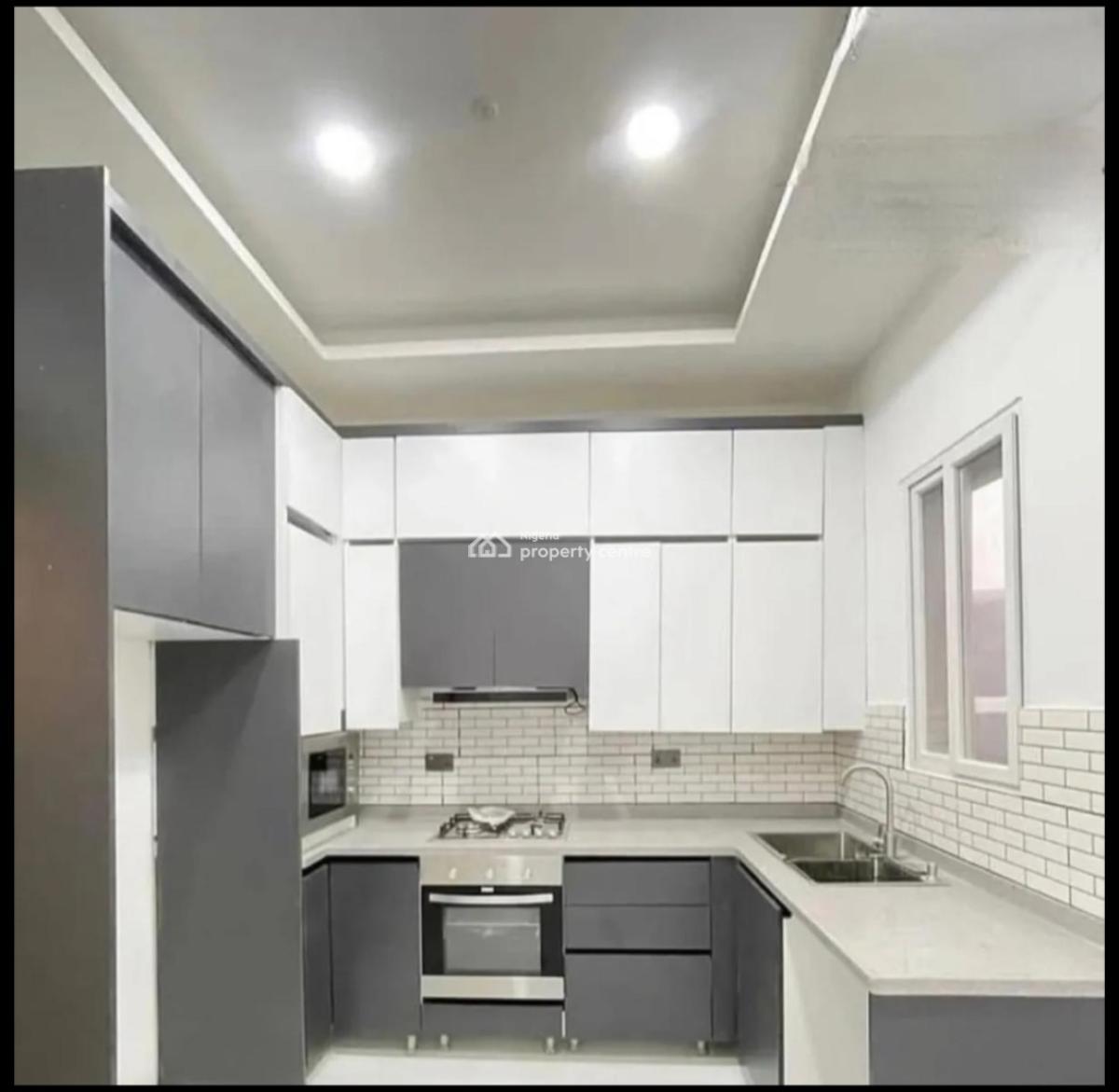 4bedroom Semi Detached Duplex with a Bq, Lekki Phase 1, Lekki, Lagos, Semi-detached Duplex for Rent