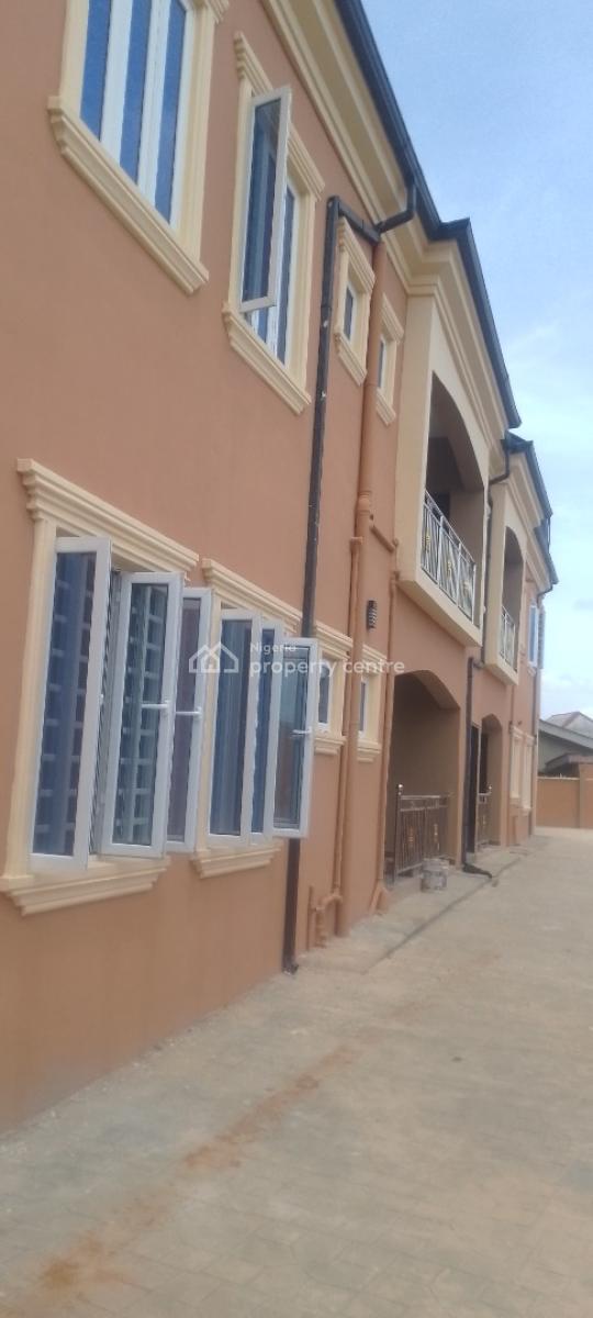Stylish 2-bedroom Apartment for The Urban Lifestyle in Arepo, Berger, Arepo,ojodu, Berger, Arepo, Ogun, Flat / Apartment for Rent