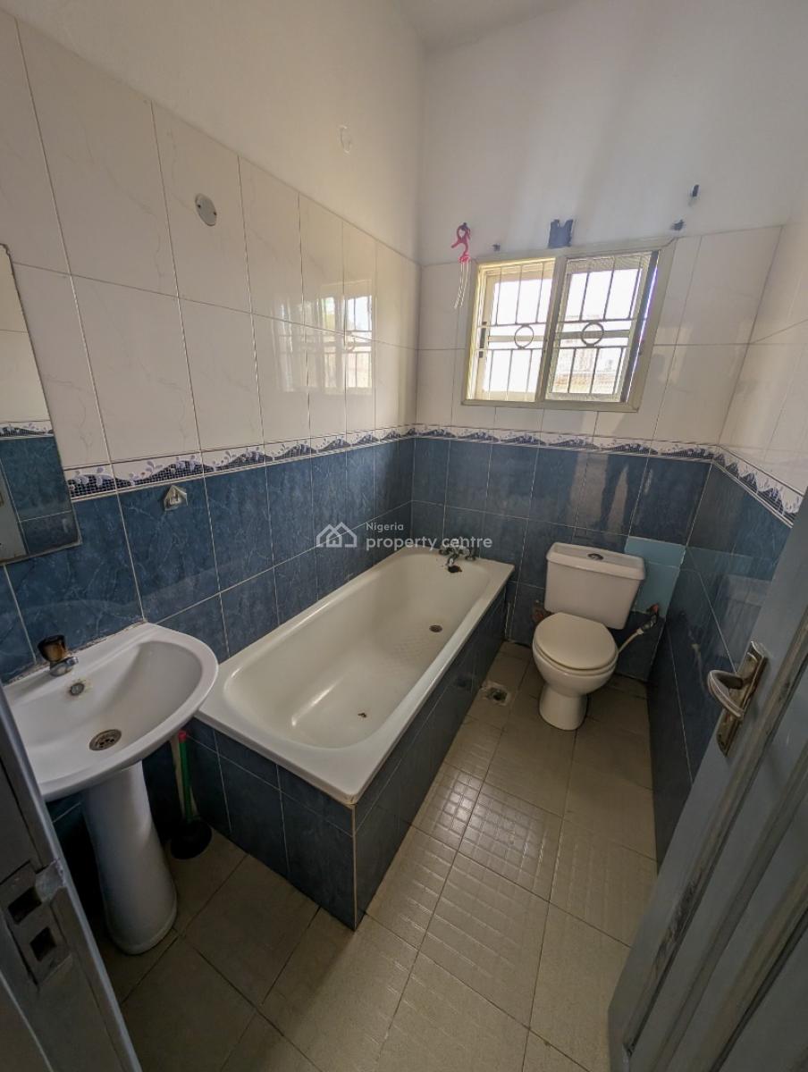 Luxury 2 Bedroom Ensuite Apartment with Pop & Fitted Kitchen, Alpha Beach Road, Igbo Efon, Lekki, Lagos, Flat / Apartment for Sale