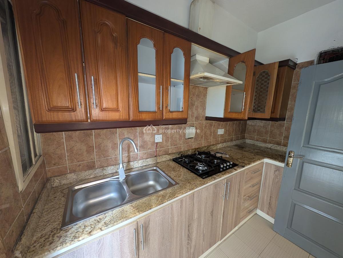 Luxury 2 Bedroom Ensuite Apartment with Pop & Fitted Kitchen, Alpha Beach Road, Igbo Efon, Lekki, Lagos, Flat / Apartment for Sale