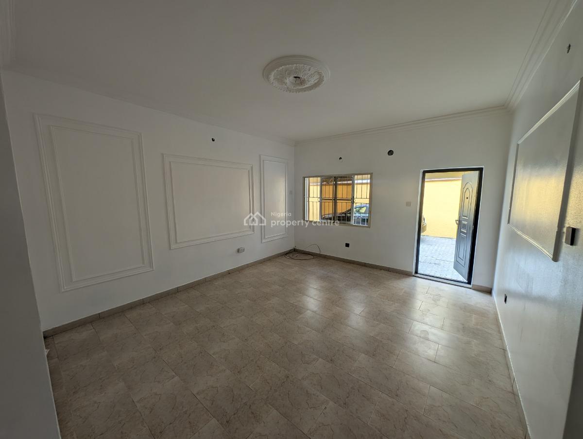 Luxury 2 Bedroom Ensuite Apartment with Pop & Fitted Kitchen, Alpha Beach Road, Igbo Efon, Lekki, Lagos, Flat / Apartment for Sale