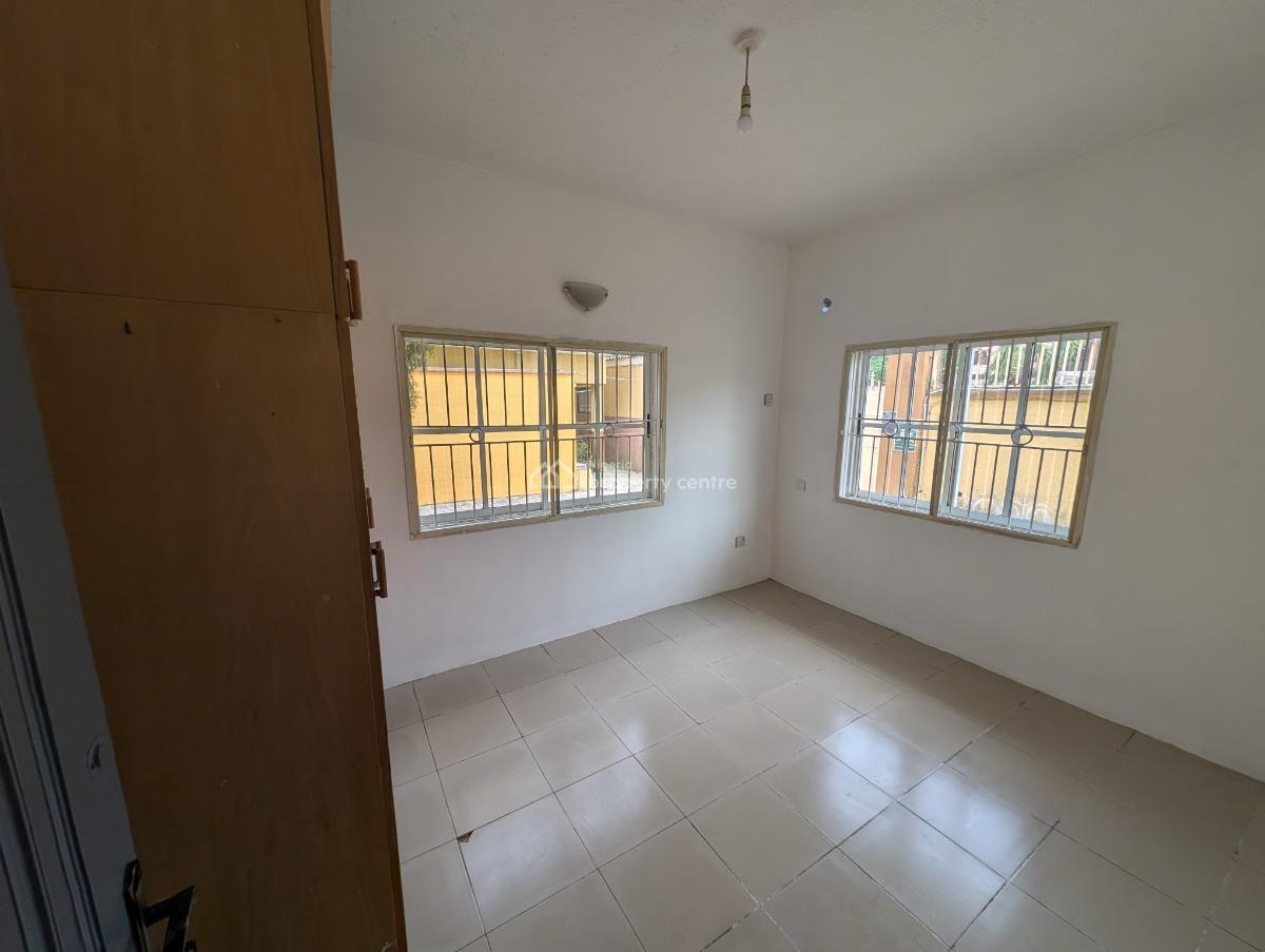 Luxury 2 Bedroom Ensuite Apartment with Pop & Fitted Kitchen, Alpha Beach Road, Igbo Efon, Lekki, Lagos, Flat / Apartment for Sale