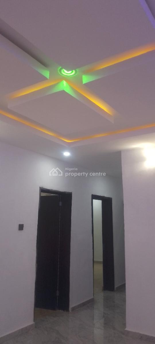 2 Bedroom Suite Apartment in Prime Location, Wawa, Arepo,berger, Ojodu, Lagos, Flat / Apartment for Rent