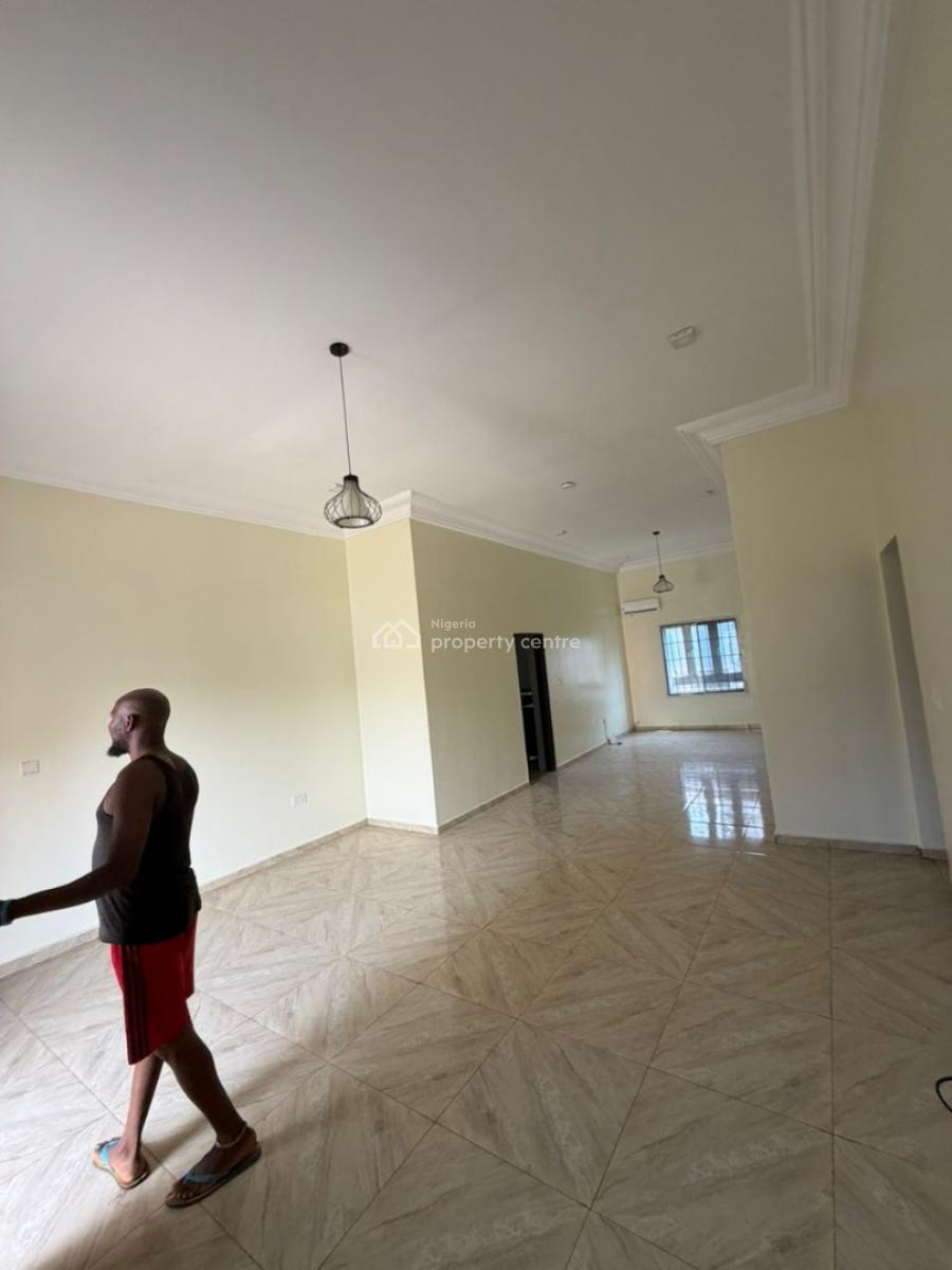 Serviced Two Bedroom Apartment, Guzape District, Abuja, Flat / Apartment for Rent