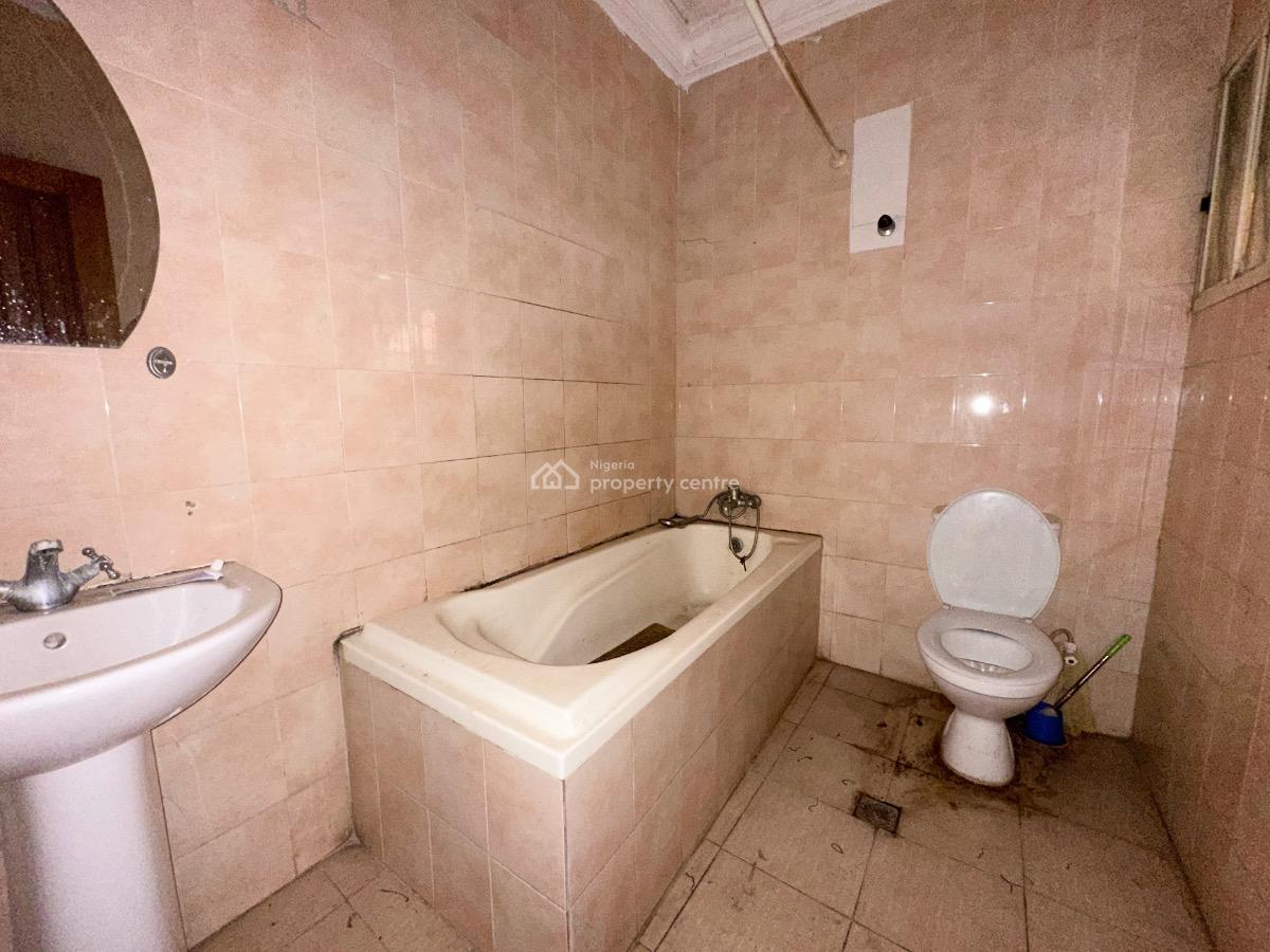 4 Bedroom Semi Detached Duplex, Gra Phase 1, Magodo, Lagos, Semi-detached Duplex for Rent