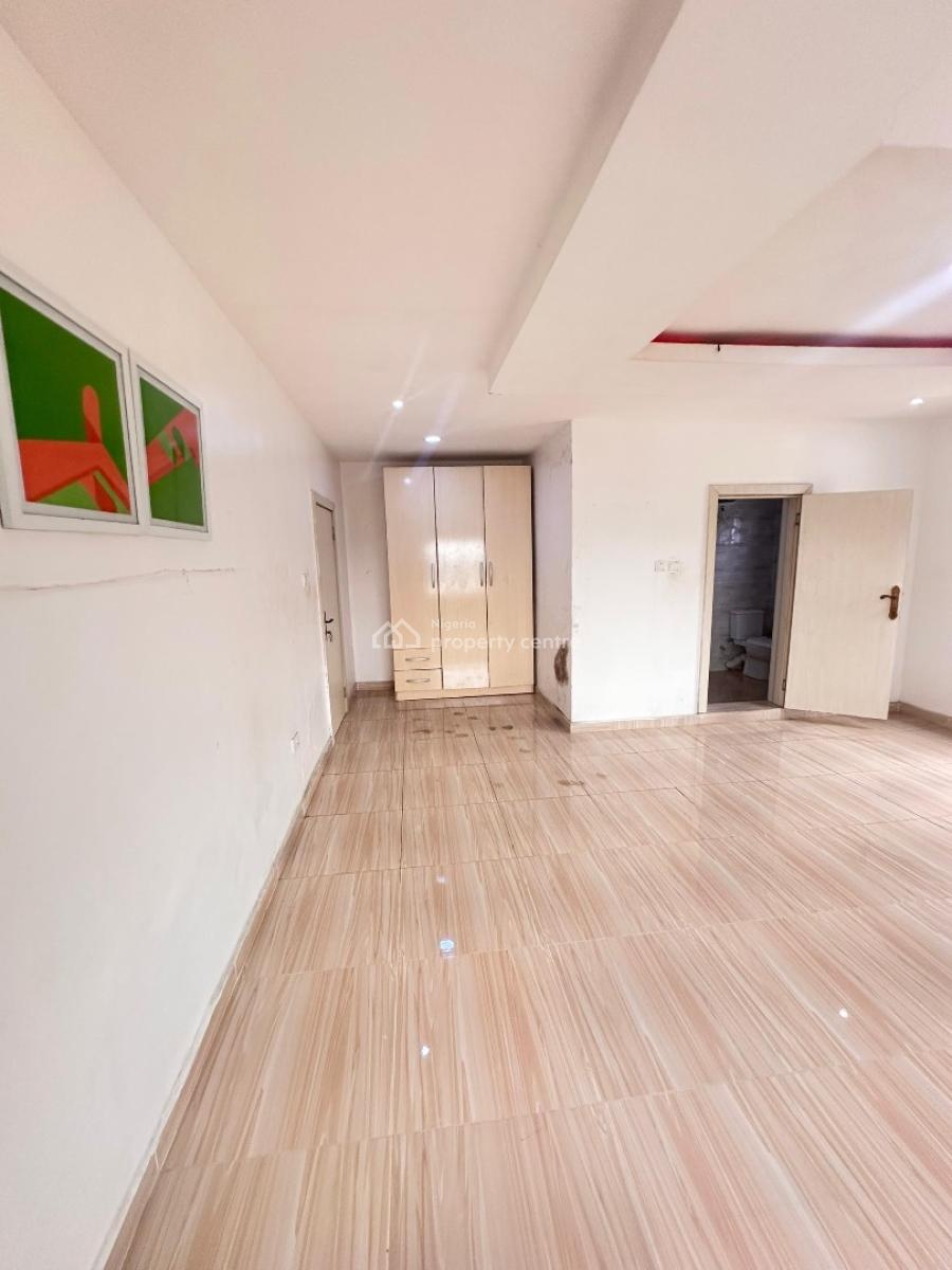 Lovely 3 Bedroom Apartment, Chevron Drive, Lekki Phase 2, Lekki, Lagos, Flat / Apartment for Rent