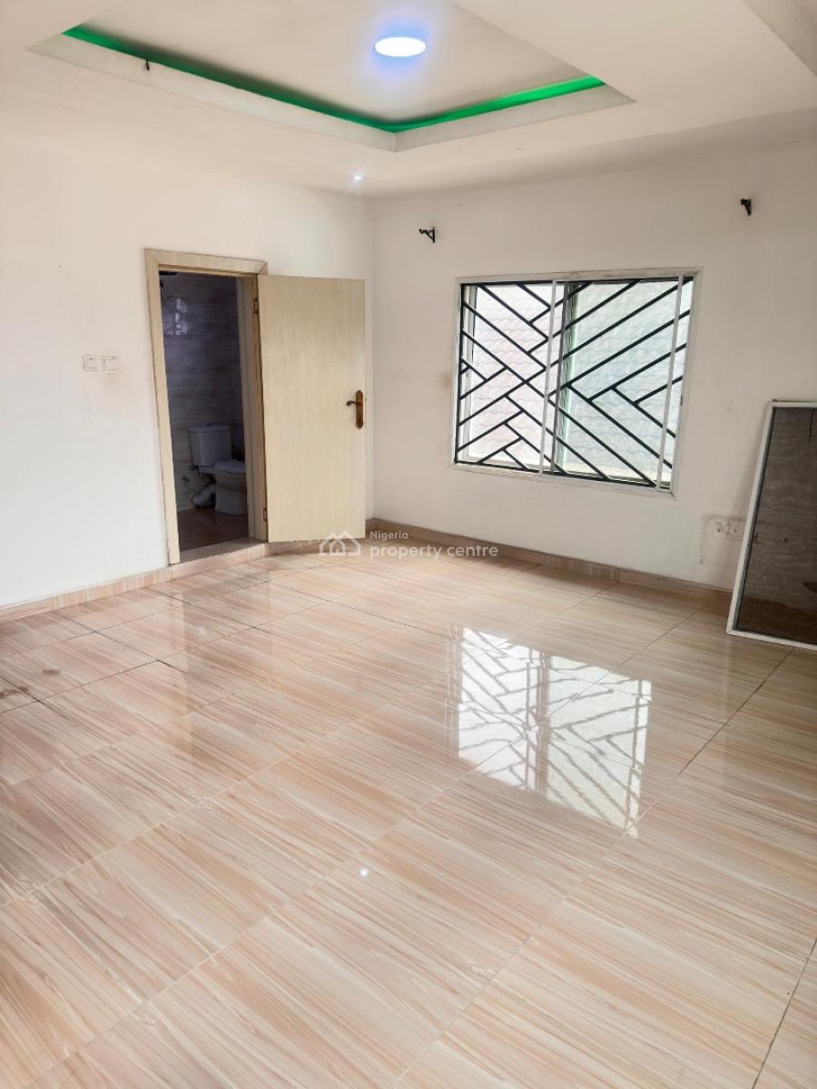 Lovely 3 Bedroom Apartment, Chevron Drive, Lekki Phase 2, Lekki, Lagos, Flat / Apartment for Rent