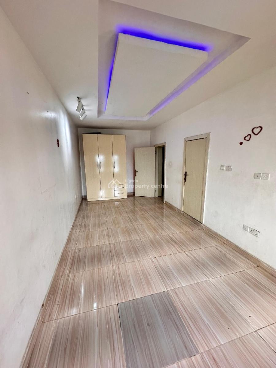 Lovely 3 Bedroom Apartment, Chevron Drive, Lekki Phase 2, Lekki, Lagos, Flat / Apartment for Rent