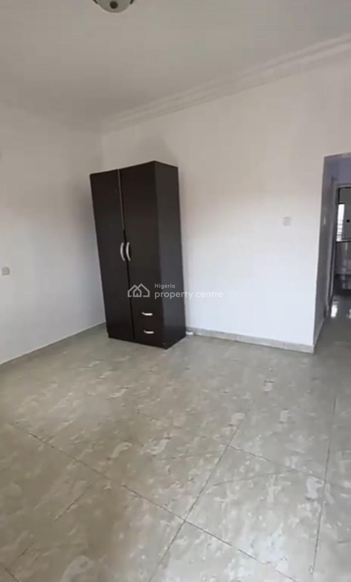 Serviced  Upstairs Mini Flat Apartment with Open Plan Kitchen{ Video}, Bakare Estate, Agungi, Lekki, Lagos, Mini Flat (room and Parlour) for Rent