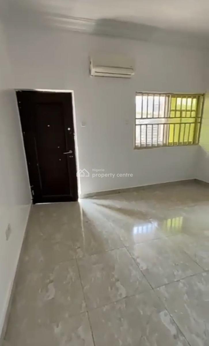 Serviced  Upstairs Mini Flat Apartment with Open Plan Kitchen{ Video}, Bakare Estate, Agungi, Lekki, Lagos, Mini Flat (room and Parlour) for Rent