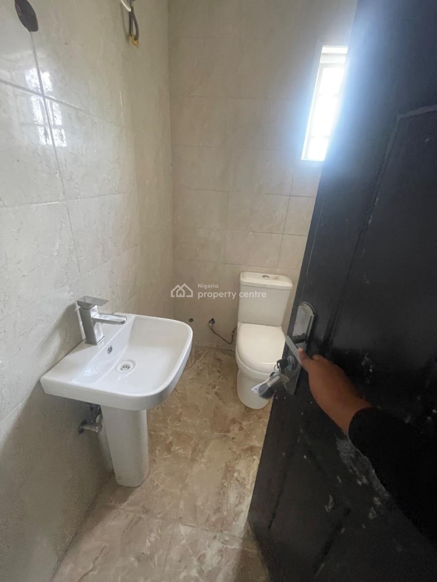 Newly Built 2 Bedroom Apartment, Karmo, Abuja, Flat / Apartment for Rent