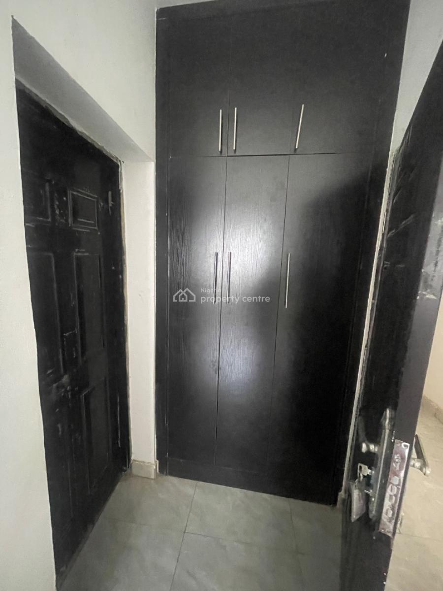 Newly Built 2 Bedroom Apartment, Karmo, Abuja, Flat / Apartment for Rent