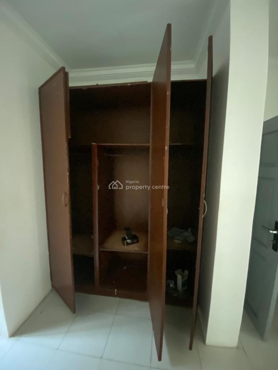 Miniflat, Admiralty Way, Lekki Phase 1, Lekki, Lagos, Mini Flat (room and Parlour) for Rent