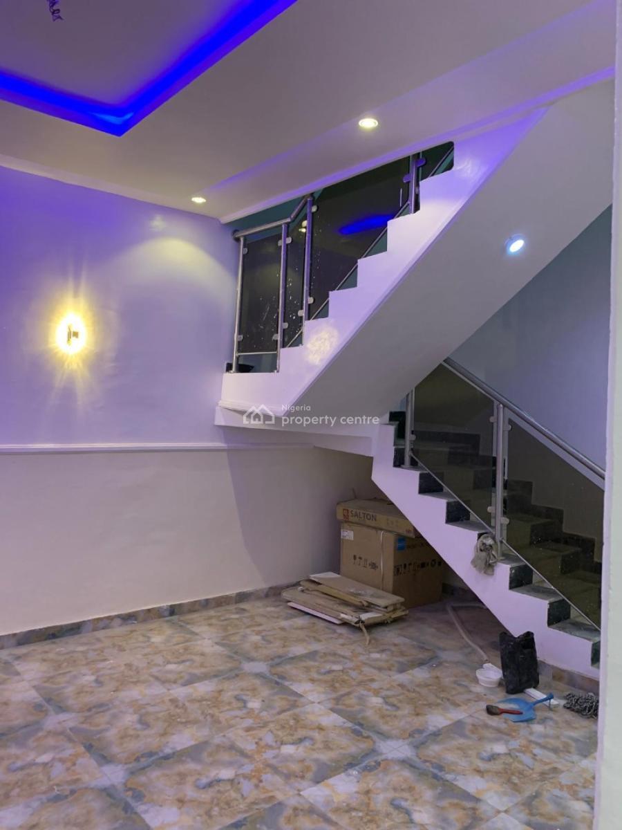 Luxury 4bedroom Semi-detached Duplex in a Serene Estate, Creek Avenue Court, Ikota, Lekki, Lagos, Semi-detached Duplex for Sale