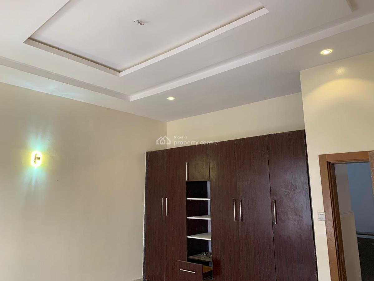 Luxury 4bedroom Semi-detached Duplex in a Serene Estate, Creek Avenue Court, Ikota, Lekki, Lagos, Semi-detached Duplex for Sale