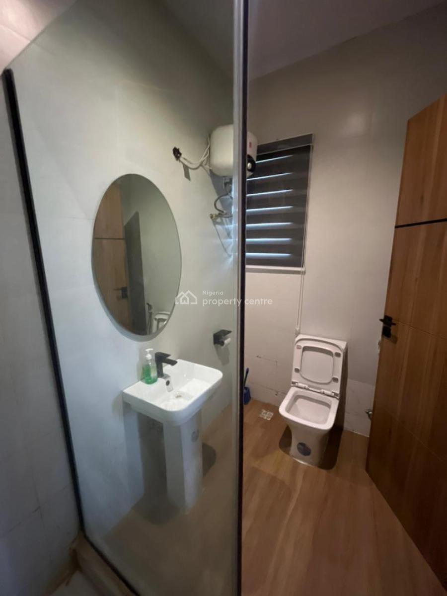 Ultra Modern  3bedroom Pent Apartment with Spacious Terrace Sit-out, Lekki Phase 1, Lekki, Lagos, Flat / Apartment for Rent