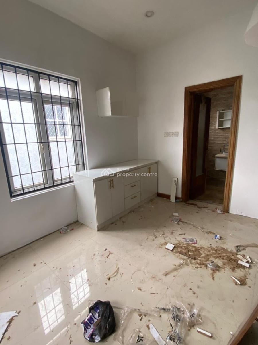 Studio Apartment with Open Plan Kitchen, Off New Market, Lekki Right Hand Side, Oniru, Victoria Island (vi), Lagos, Self Contain (single Rooms) for Rent