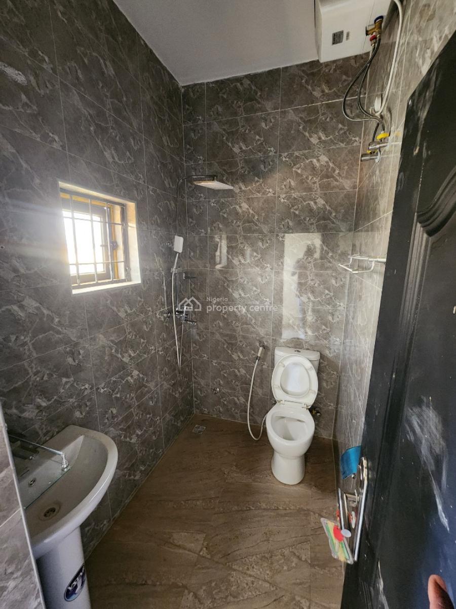 Luxury One Bedroom Block of Flat, Dawaki District, Dawaki, Gwarinpa, Abuja, Flat / Apartment for Rent