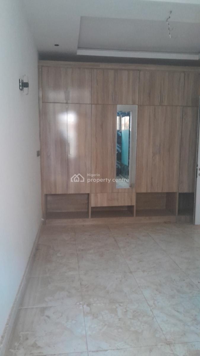 Brand New 4-bedroom Terrace Duplex with Maids Room (bq)  Prime Guzape, After Nnpc, Guzape District, Abuja, Terraced Duplex for Rent