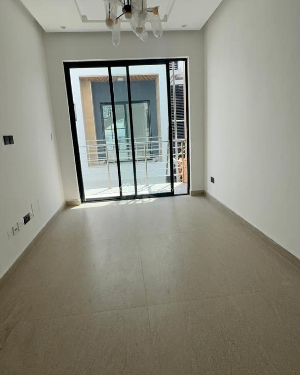 Tastefully Finished and Service 4 Bedroom Terrace with a Room Bq., Off Bourdilion Road,  Old Ikoyi, Ikoyi, Lagos, Flat / Apartment for Rent