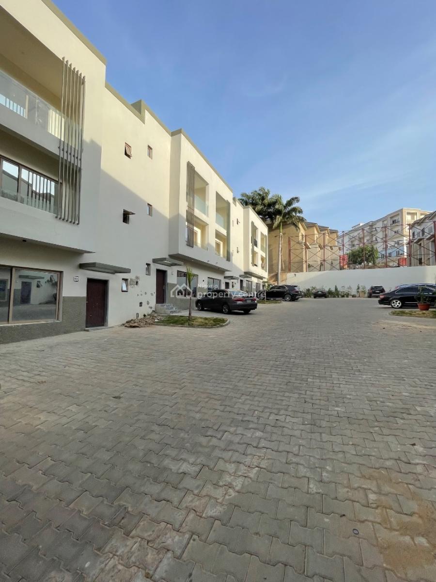 4 Bedrooms Terraced Duplex with Boys Quarters, Maitama District, Abuja, Terraced Duplex for Sale