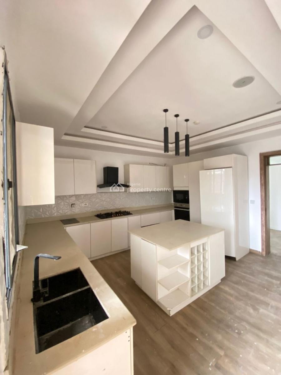 Spacious 4 Bedroom Maisonette with Bq, Lekki Phase 1, Lekki, Lagos, House for Rent