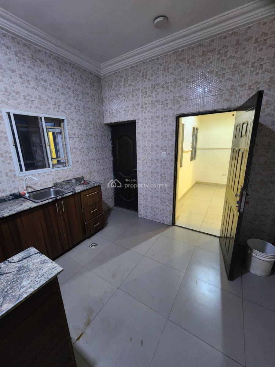 Luxury Two Bedroom Block of Flat, Close to Living Faith Church, Dawaki, Gwarinpa, Abuja, Flat / Apartment for Rent