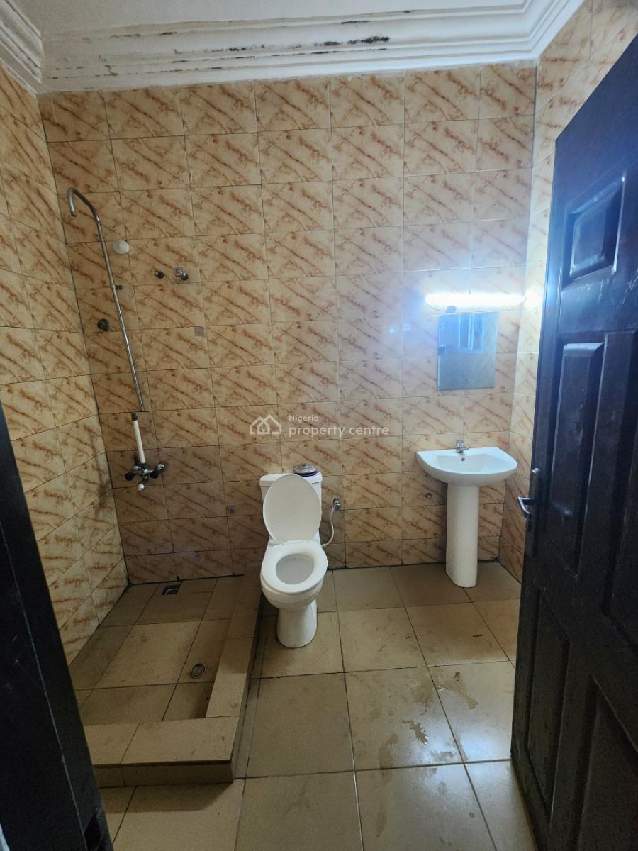 Luxury Two Bedroom Block of Flat, Close to Living Faith Church, Dawaki, Gwarinpa, Abuja, Flat / Apartment for Rent