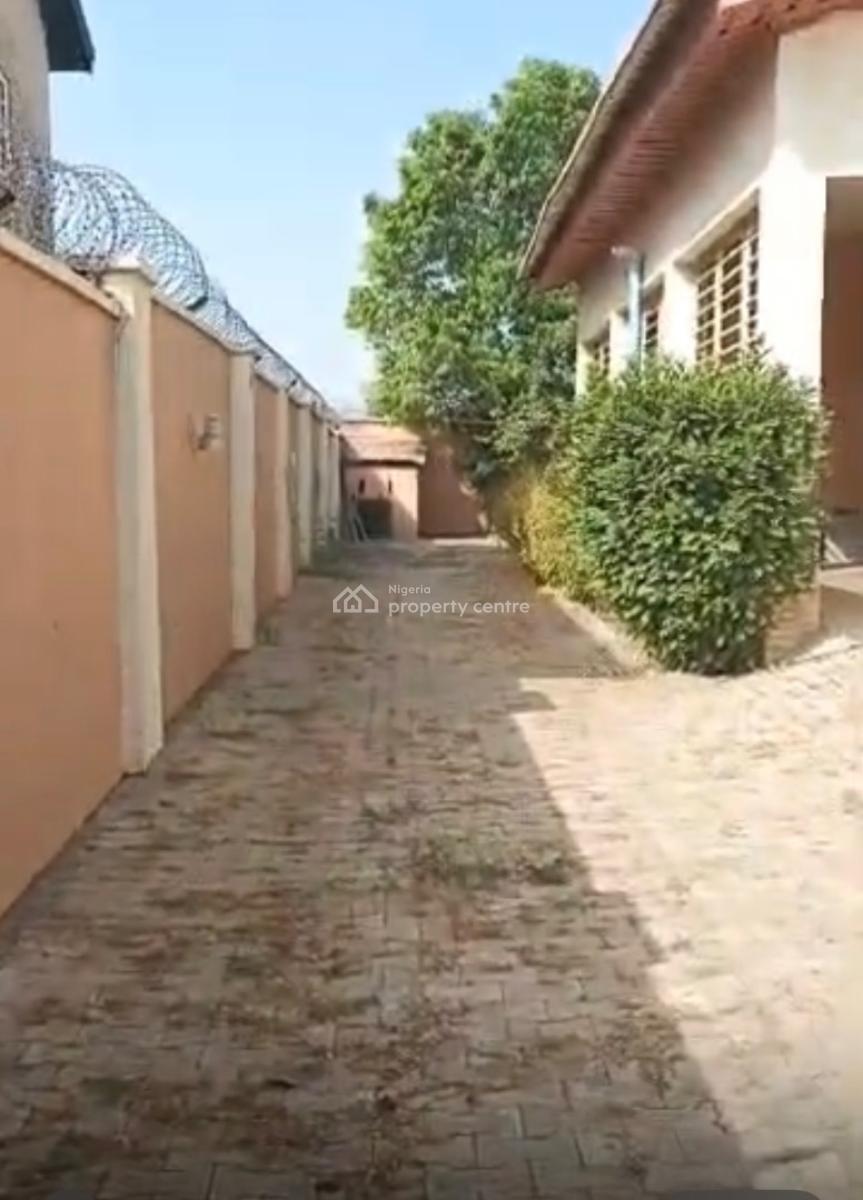 Beautiful 4 Bedroom Duplex with Bq, Sunshine Homes Estate, Lokogoma District, Abuja, Detached Duplex for Sale