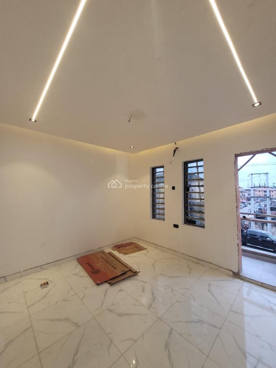 Newly Built Luxury 2 Bedroom Flat(12 Units), Fola Agoro, Yaba, Lagos, Flat / Apartment for Sale