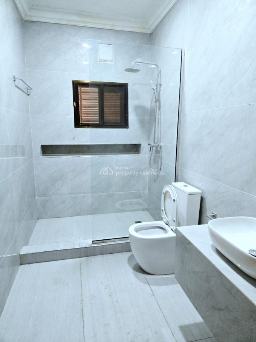 Luxury 3 Bedroom Apartments with Bq, Lekki Phase 1, Lekki, Lagos, Flat / Apartment for Rent