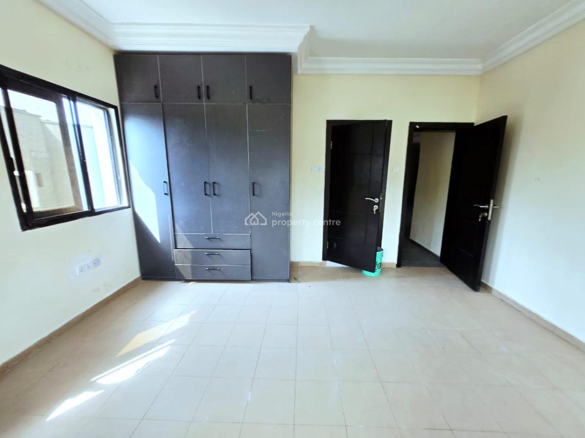 Luxury 3 Bedroom Apartments with Bq, Lekki Phase 1, Lekki, Lagos, Flat / Apartment for Rent