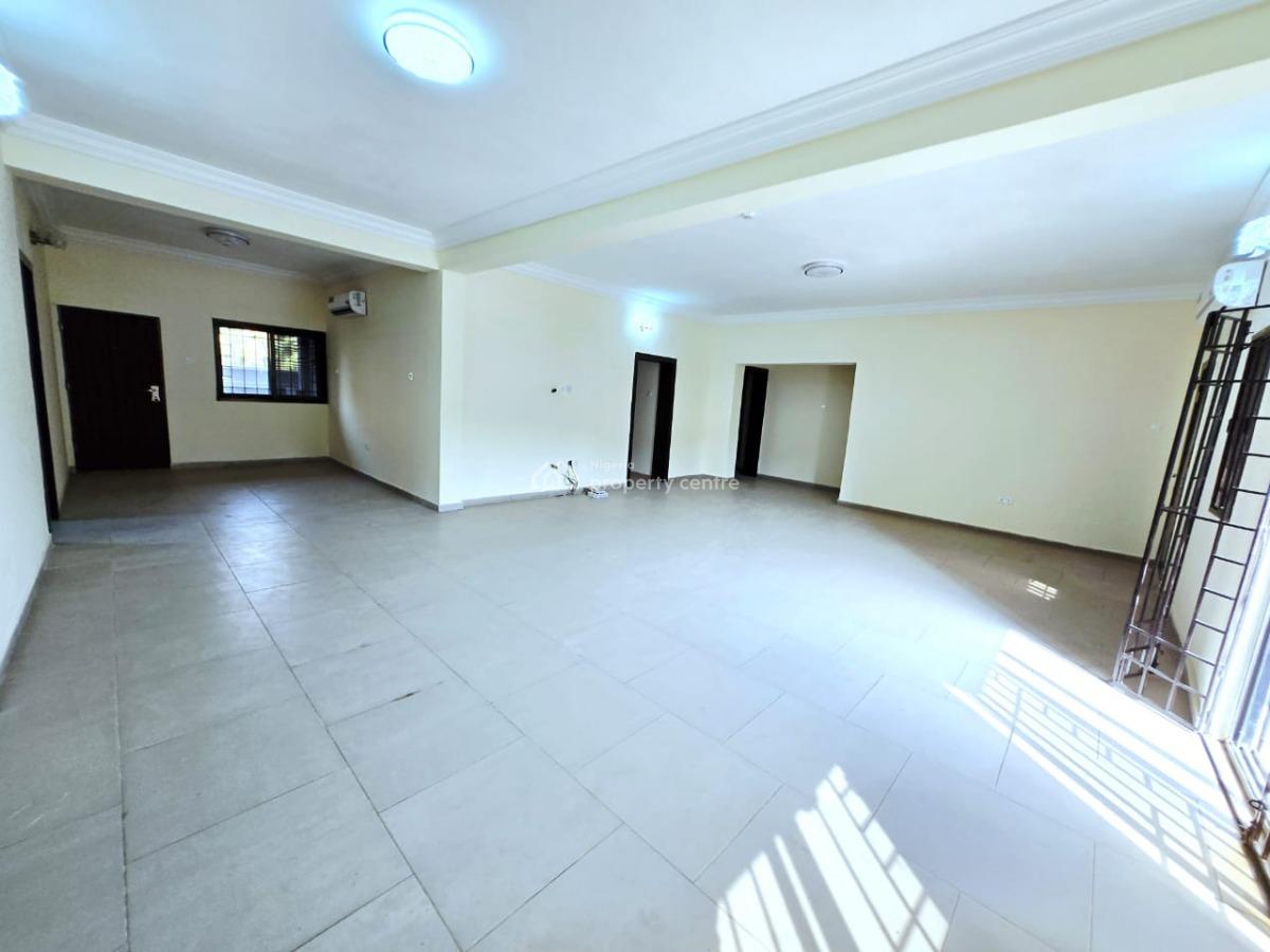Luxury 3 Bedroom Apartments with Bq, Lekki Phase 1, Lekki, Lagos, Flat / Apartment for Rent