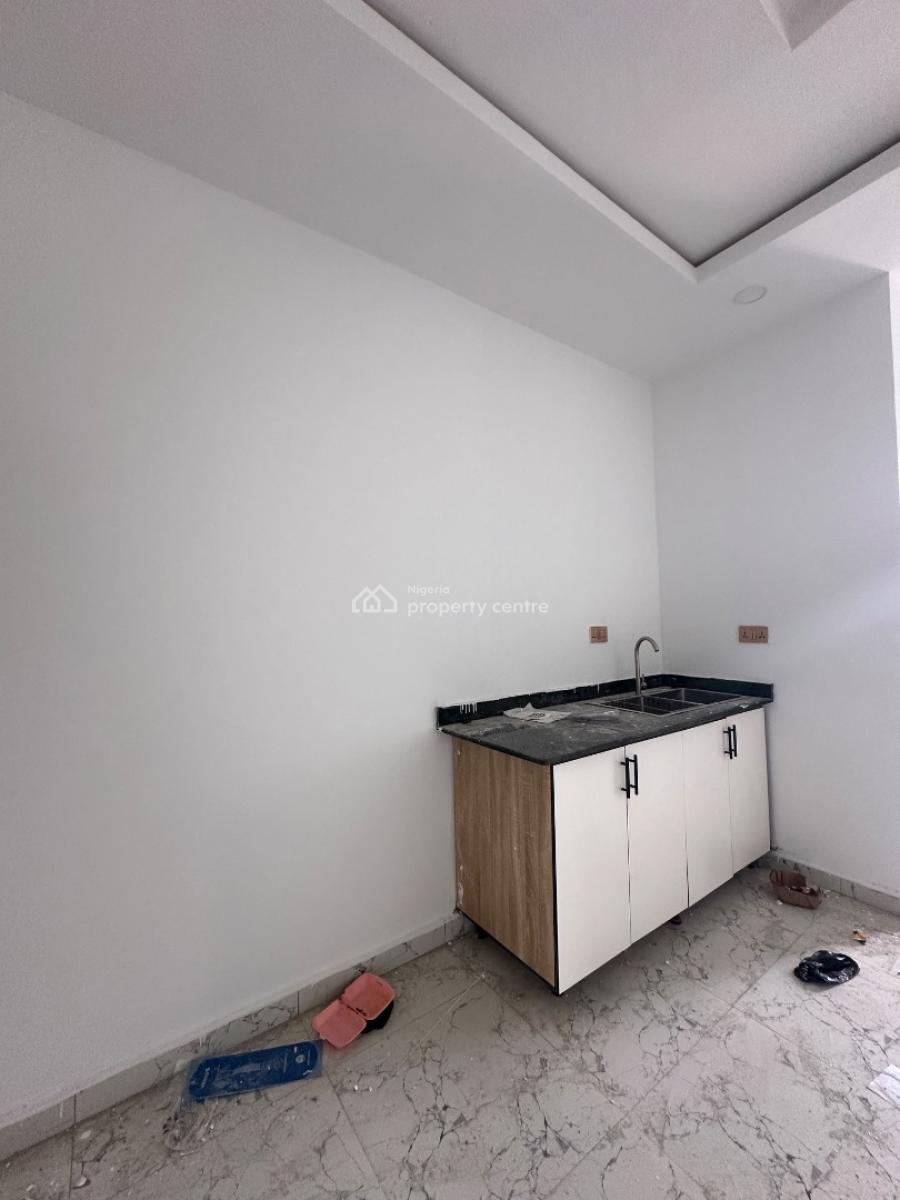 1 Bedroom Apartment, Sani Abacha Road, Gra, Port Harcourt, Rivers, Mini Flat (room and Parlour) for Sale