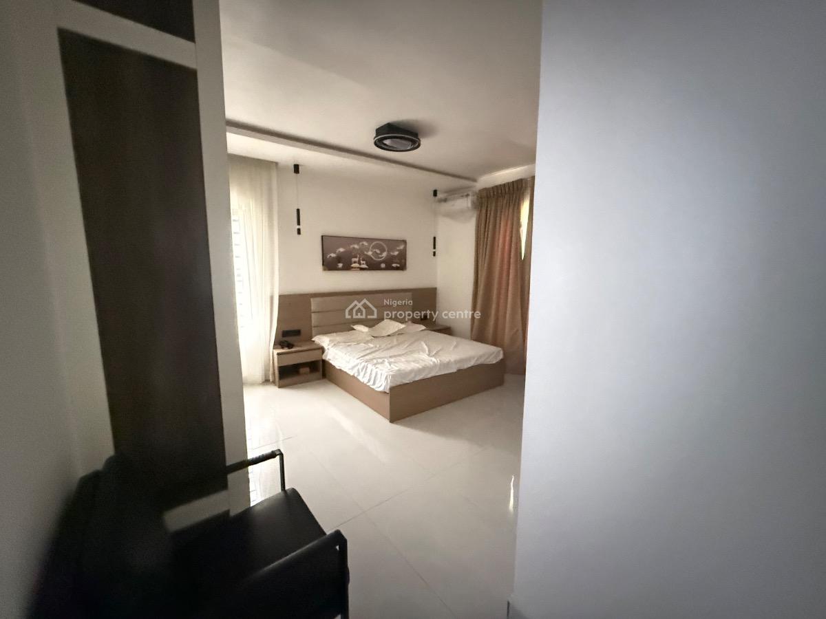 Furnished 3 Bedroom Flat with Swimming Pool and Gym for Distress, Freedom Way, Lekki Phase 1, Lekki, Lagos, Block of Flats for Sale