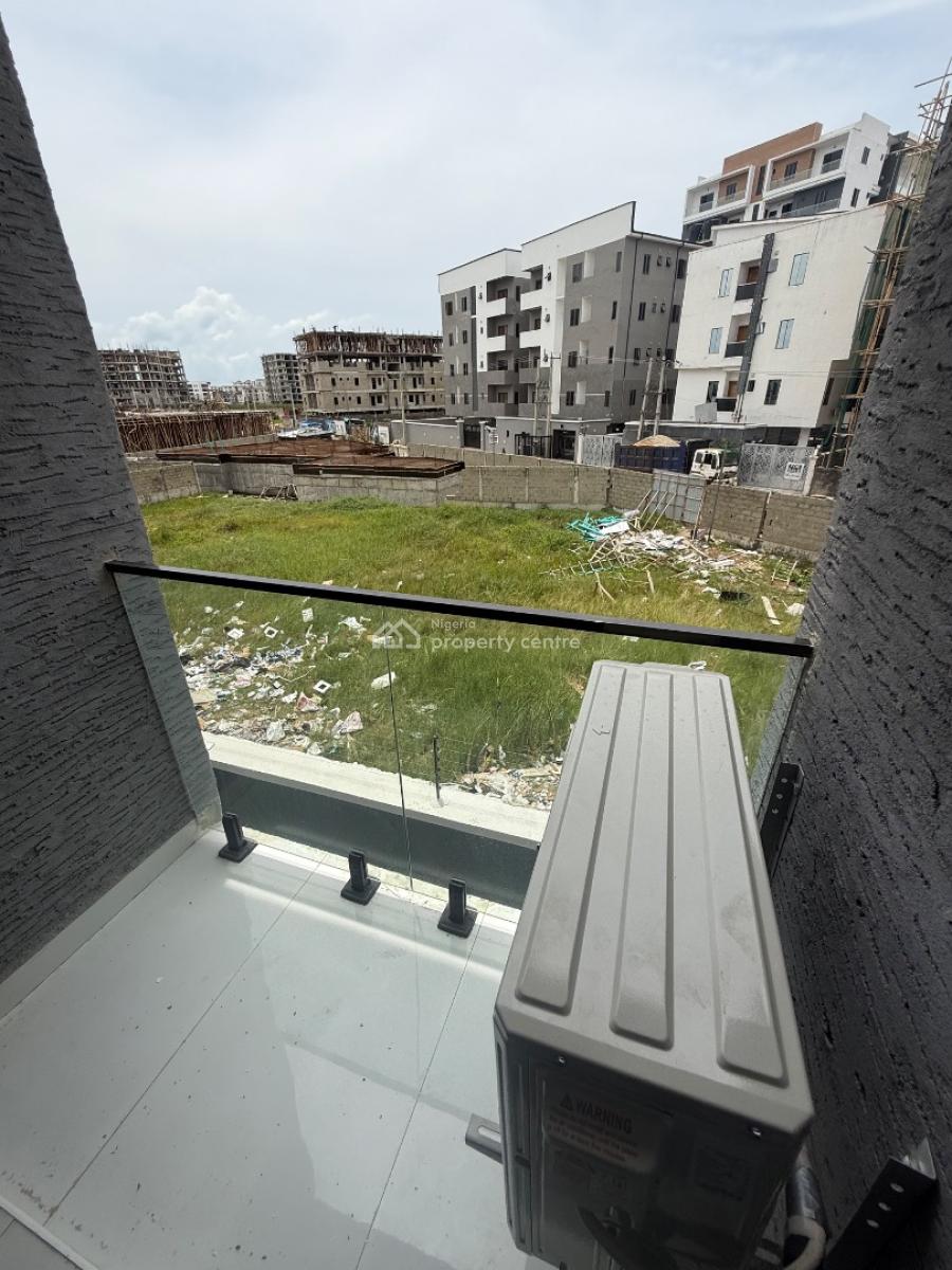 Furnished 3 Bedroom Flat with Swimming Pool and Gym for Distress, Freedom Way, Lekki Phase 1, Lekki, Lagos, Block of Flats for Sale