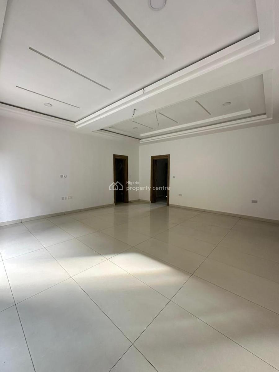 Modern and Spacious  2 Bedroom Apartment, Lekki Elegushi, Ikate Elegushi, Lekki, Lagos, Flat / Apartment for Sale