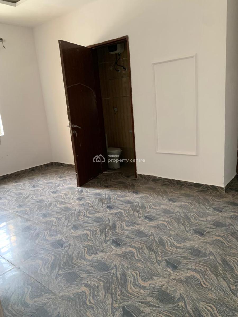 Neat 2 Bedroom Apartment, Lekki, Lagos, Flat / Apartment for Rent